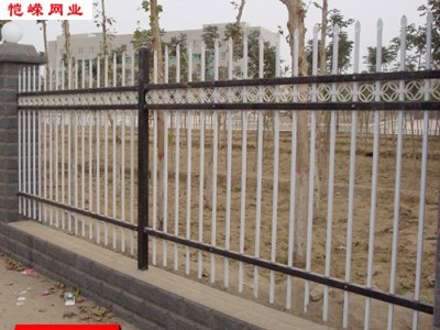 陕西别墅围墙栏杆 户外安全防护栅栏图片