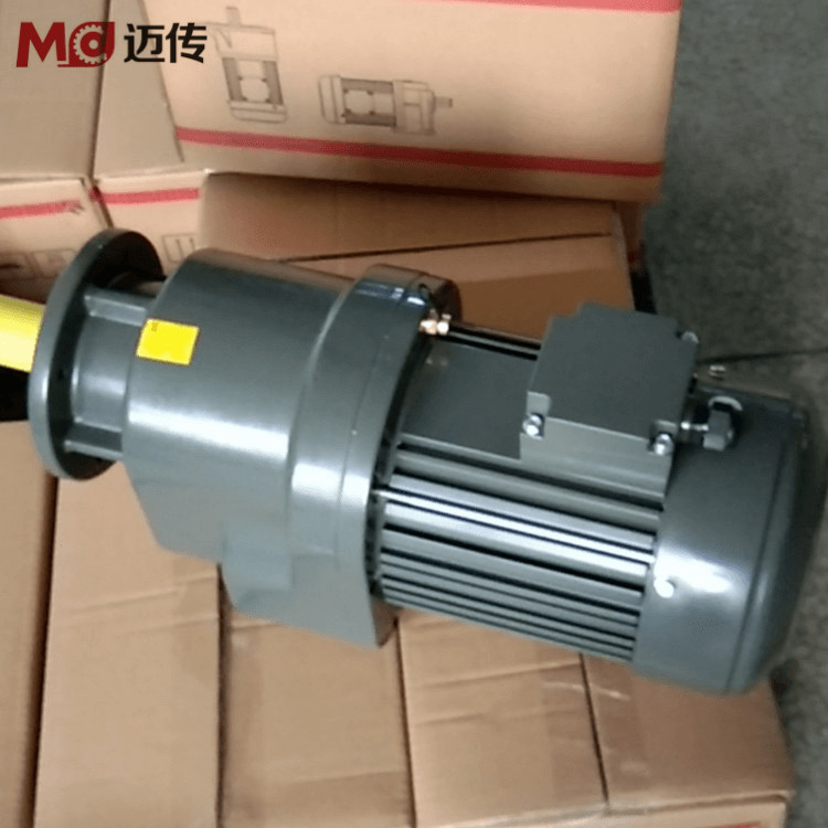 工业风扇电机 工业吊扇电机 工业大风扇减速机 大型吊扇减速机 7米3工业风扇用电机减速机一体机 工业风扇电机 工业吊扇电机 工业大风扇减速机 大型吊扇减速机 7米3工业风扇用电机减速机一体机