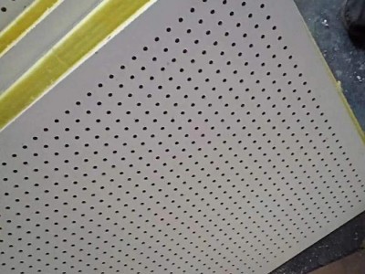深特建材  fc穿孔吸音板  L*500*96mm，L长度1000-4000mm任选 可定制图1