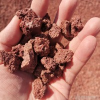 【登峰建材】红色火山石 多肉种植3-6火山石颗粒 水处理火山岩