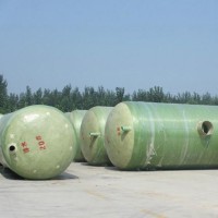 地埋式玻璃钢化粪池 污水处理沉淀池 缠绕式蓄水池隔油池厂家    隆康