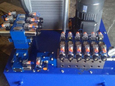 诚恩山东厂家生产 高压液压泵 超高压泵站