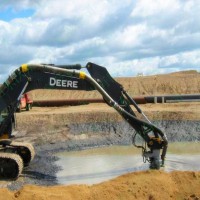 沃泉WJY泥浆泵机组——挖掘机+液压泥浆泵