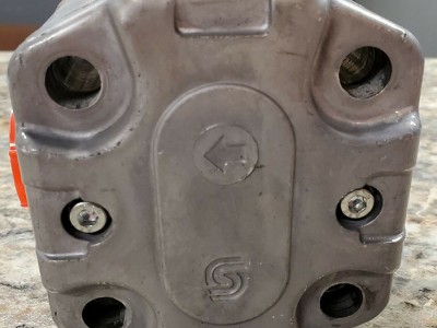 丹佛斯 TUROLLA 齿轮油泵 油漆齿轮泵 齿轮油泵 液压油泵