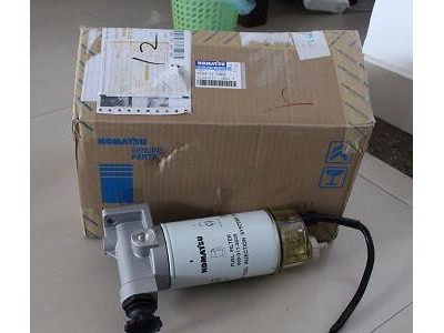 PC200-8油水分离器总成 手油泵 液面传感器