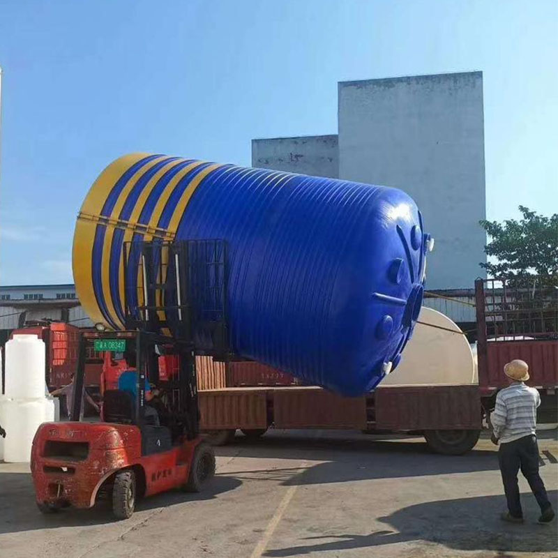 水处理污水桶十吨PE水塔塑料水塔抗衰老