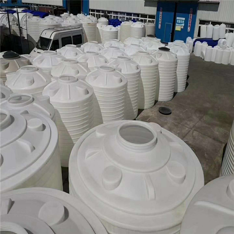 重庆水处理塑料水箱  重庆防腐PE大桶10吨 PE滚塑圆形水箱工厂批发