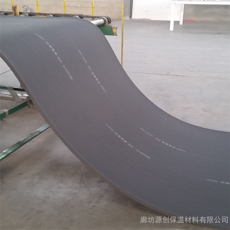 上海宝山B1级橡塑海绵管 橡塑保温管材料 空调保温橡塑管 复合铝箔橡塑管