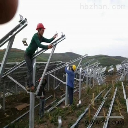 太仆寺旗现在打光伏桩现在一米多少钱 光伏支架图1