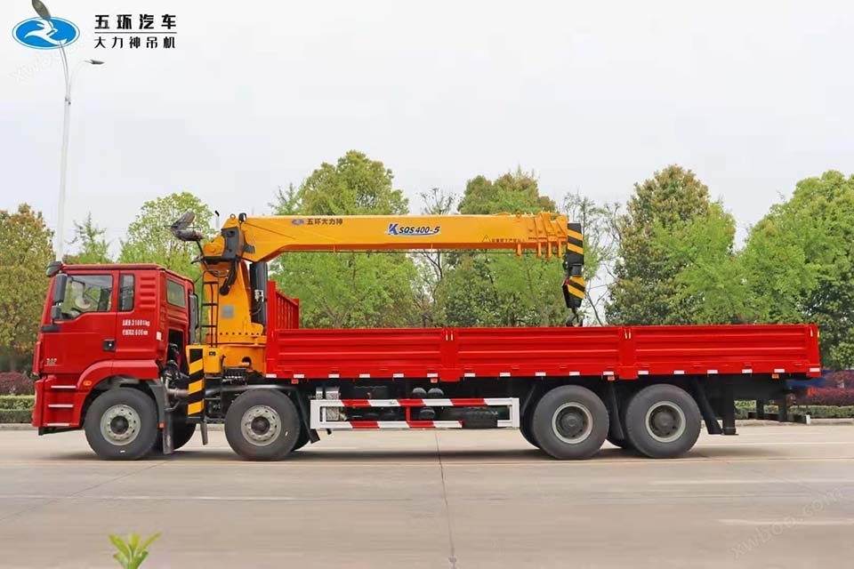 陕汽M3000前四后八16吨随车吊